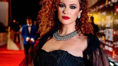 لينا شماميان.. أرمينية تغني في الكنائس وتعشق الأوبرا والجاز