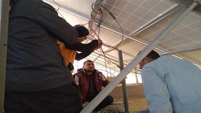 القوى العاملة تعلن تدريب الشباب في مجال الطاقة الشمسية