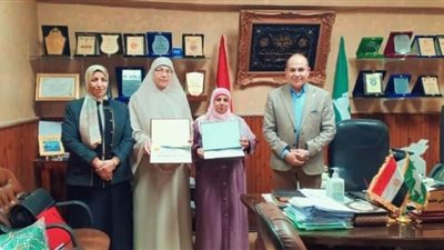 بيطري الشرقية يُكرِّم المميزين بإدارة حي ثان لتميزهم في العمل