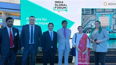 مصطفى شحاتة يشارك في القمة الثانية لمنتدى إدارة الإنترنت لتمويل المناخ والتكنولوجيا