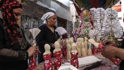 الاحتفال بالمولد النبوى 2022.. شموع مغربية وشربات في مصر ومشبك بالأردن