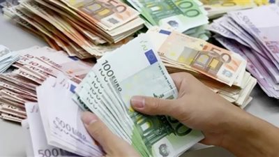 ارتفاع جماعي لأسعار العملات الأجنبية مقابل الجنيه في ختام تعاملات اليوم