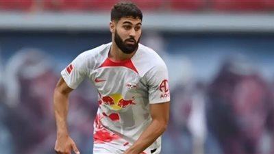 مدافع منتخب كرواتيا على أعتاب مانشستر سيتي
