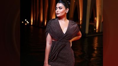 أسماء جلال تنشر صورة جديدة من مسلسل 