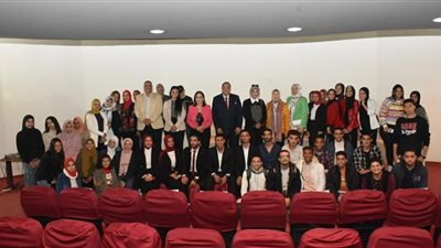 الأقصر: تنظم ندوة توعوية عن تأثير التغيرات المناخية على الهجرة غير الشرعية