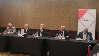 اتصال تناقش دور شركات التكنولوجيا في بناء الاقتصاد الرقمي