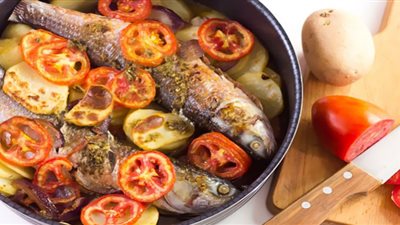 طريقة عمل صينية سمك بوري لبشرة صافية وشعر صحي