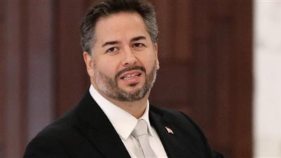 وزير الاقتصاد اللبناني يحذر المواطنين