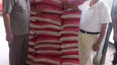 ضبط 2 طن كيلو أرز أبيض مجهول المصدر خلال حملات رقابية بمركز كفر صقر