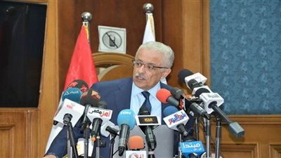 طارق شوقي يكشف مراحل التشكيك في امتحانات الثانوية العامة