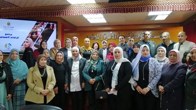 14 ألف رائدة اجتماعية تخدم 2.8 مليون أسرة بالمحافظات