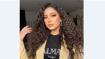 استوحي مكياجك من المطربة بوسي وتمتعي بعينين واسعتين (تفاصيل)