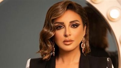 لقاء غنائي بين أنغام ومصطفى قمر (الليلة)