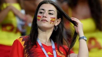 قطر توجه رسالة لجميلات كأس العالم