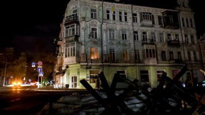 القصف الروسي يتسبب في شلل الكهرباء الأوكرانية