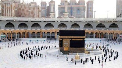 حكم سفر المرأة للعمرة مع ابن زوجها
