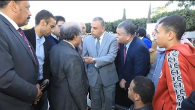 محافظ سوهاج يتفقد فعاليات مبادرة 