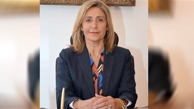 وزيرة الثقافة تؤكد عمل الوزارة على تحقيق مبدأ العدالة الثقافيـة