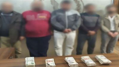 موظف يكتشف سرقة سيارته ويبلع الأمن لتضبط كبار لصوص