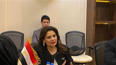 وزيرة الهجرة تتحدث عن مشكلة 