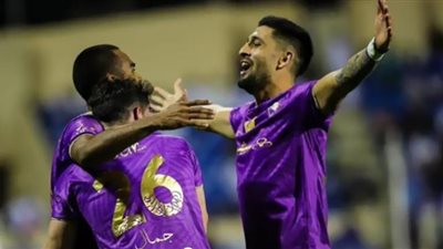 الطائي يقسو على الخليج بثلاثية فى الدوري السعودي