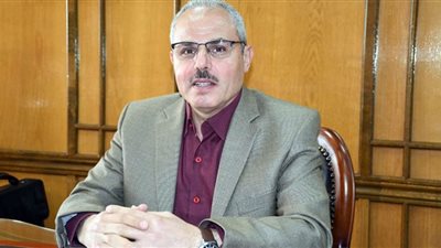 85٪ نسبة النجاح بكلية الآداب جامعة قناة السويس