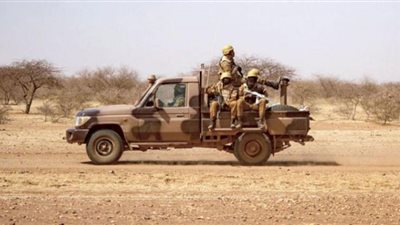 القوات المسلحة في بوركينا فاسو تعترف بقتل مدنيين بهجوم مضاد للإرهاب