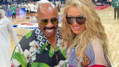 رانفير سينغ يجتمع بمايا دياب ونور الغندور في الـ NBA بأبو ظبي (صور)