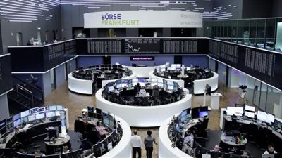 أسهم التكنولوجيا تقود المؤشرات الأوروبية للتراجع اليوم