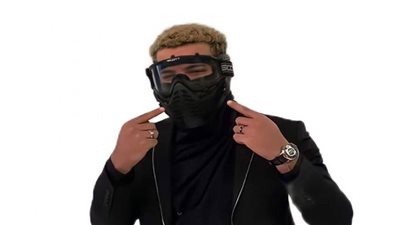 الملايين لم تمنع مسلم من الاعتزال