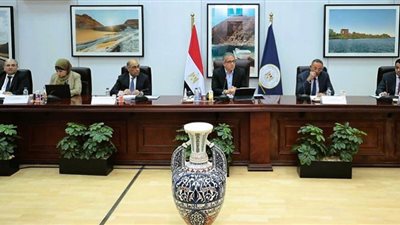 العناني يترأس أولى اجتماعات مجلس إدارة الصندوق في تشكيله الجديد
