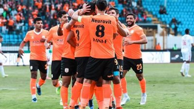 شكري نجيب يقود تشكيل فاركو أمام الأهلي بالدوري