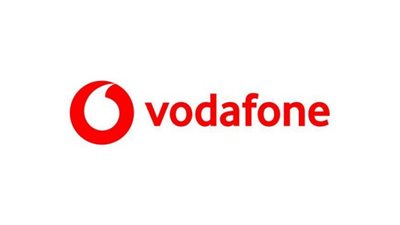 فودافون: لم نتعاقد مع مغني 