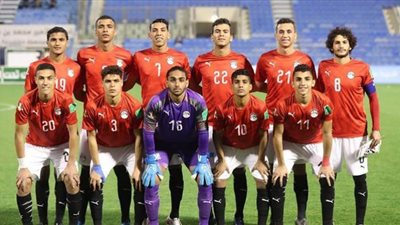 مصر تتقدم على الجزائر بثنائية فى الشوط الأول بنصف نهائى كأس العرب للشباب