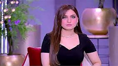 ياسمين عز للسيدات: 