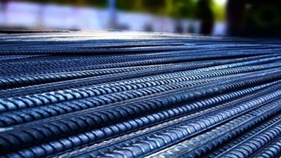 زيادة جديدة في أسعار الحديد تشعل سوق البناء