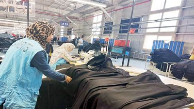 القطاع الصناعى يترقب الإفراج عن مستلزمات الإنتاج