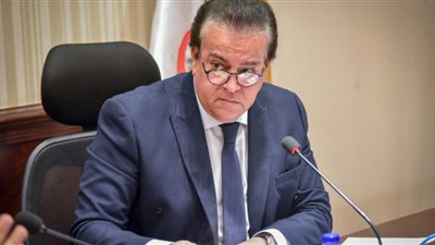 حقيقة رصد فيروس مجهول.. وزير الصحة يجيب