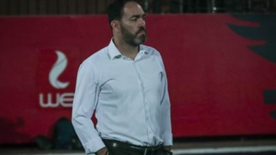 مدرب الأهلي يهاجم التحكيم بعد إلغاء هدف بيرسي تاو