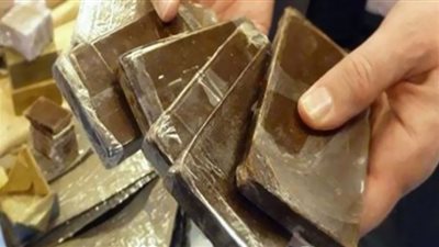 سقوط 3 تجار مخدرات بـ30 كيلو حشيش في الخانكة