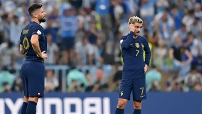 أول تسديدة لمنتخب فرنسا أمام الأرجنتين بعد مرور 71 دقيقة في نهائي المونديال