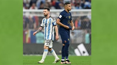 شاهد..رد فعل ميسي بعد هدف مبابي الثاني في نهائي المونديال (فيديو)