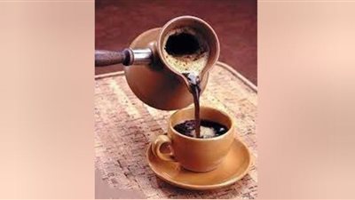 شرب الأم للقهوة بانتظام يؤخر إصابتها بالسكر بعد الولادة