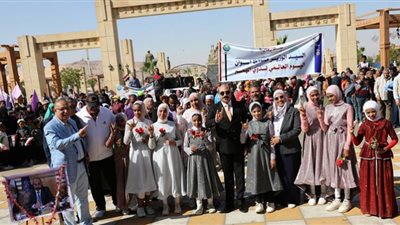 محافظ أسوان يشهد احتفالية مدارس التربية الخاصة بمشاركة 150 طالبًا وطالبة