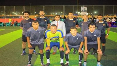 محافظ الشرقية يُهنئ فريق الميني فوتبول بمركز شباب عمر مصطفى لحصولهم على الدوري