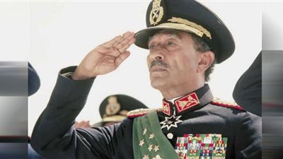 سر حذف اسم السادات من أغنية 