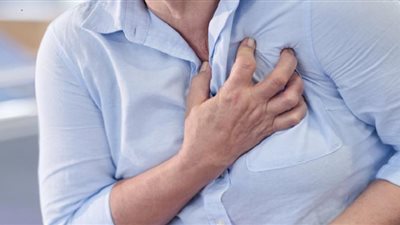 الوحدة تزيد خطر الإصابة بالنوبة القلبية.. أطباء يوضحون