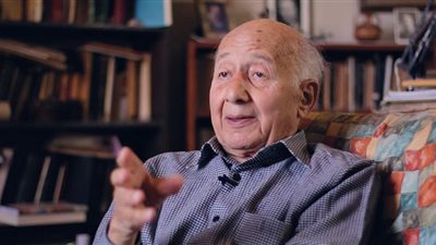 جوجل يحتفل بذكرى ميلاد العالم الأثري مصطفى العبادي ( بروفايل)