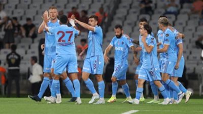 بمشاركة تريزيجيه.. طرابزون يفوز على اسطنبول سبور في الدوري التركي