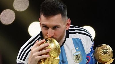 بعد تتويجه بكأس العالم.. ميسي يُكمل 400 مليون متابع على الإنستجرام